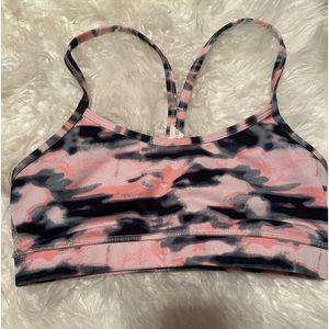 Lululemon Flow Y Sport Bra. Size 4